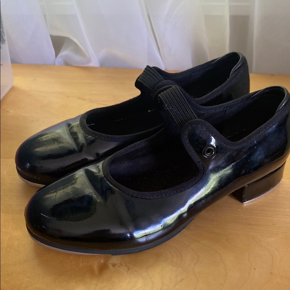 Black Patent Leather Kids Tap Shoes